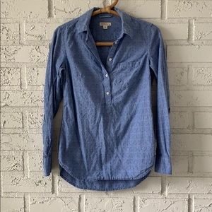 🎈 DONATED 🎈 patterned half button up